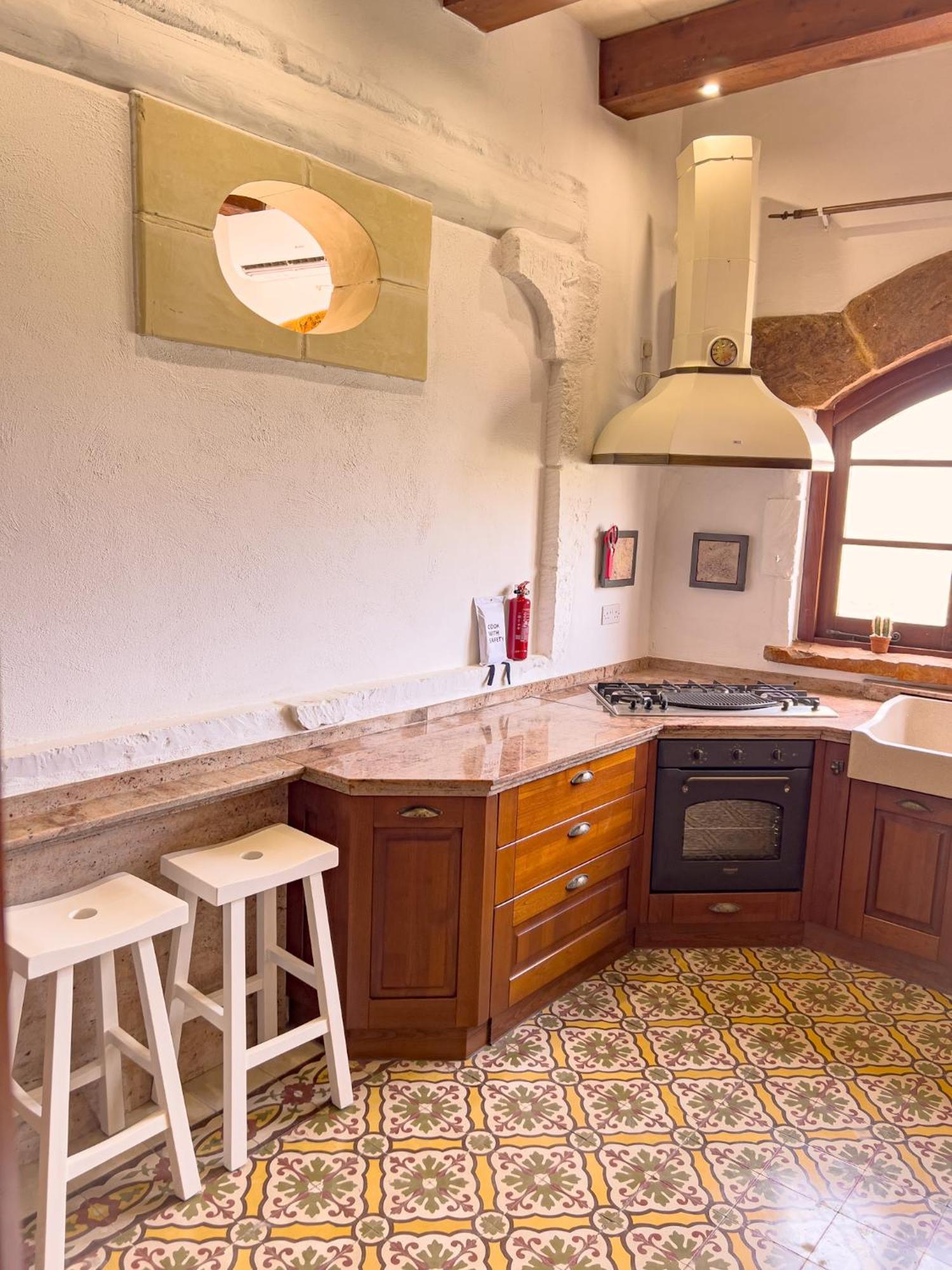 Traditional Maltese Home By Ma Properties セント・ポールズ・ベイ エクステリア 写真